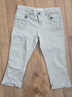 Camaieu Capris in Light Beige Y2K
